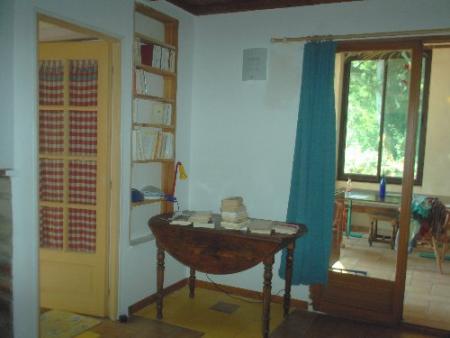 vue est, la table de lecture